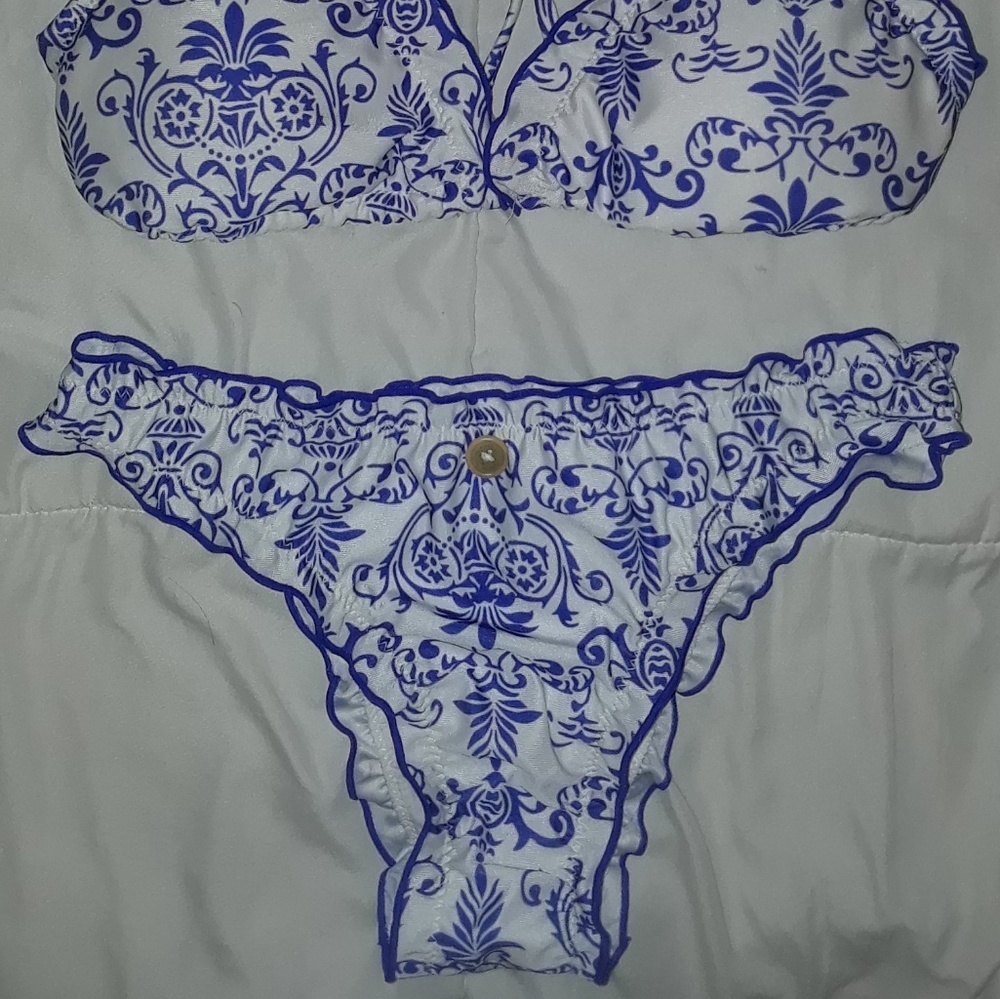 Bikini set - Picture 4 of 7